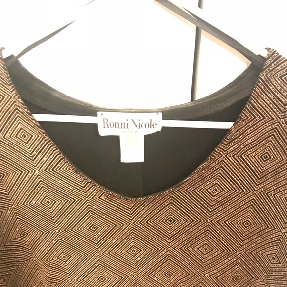 Gold top - Picture 4 of 4